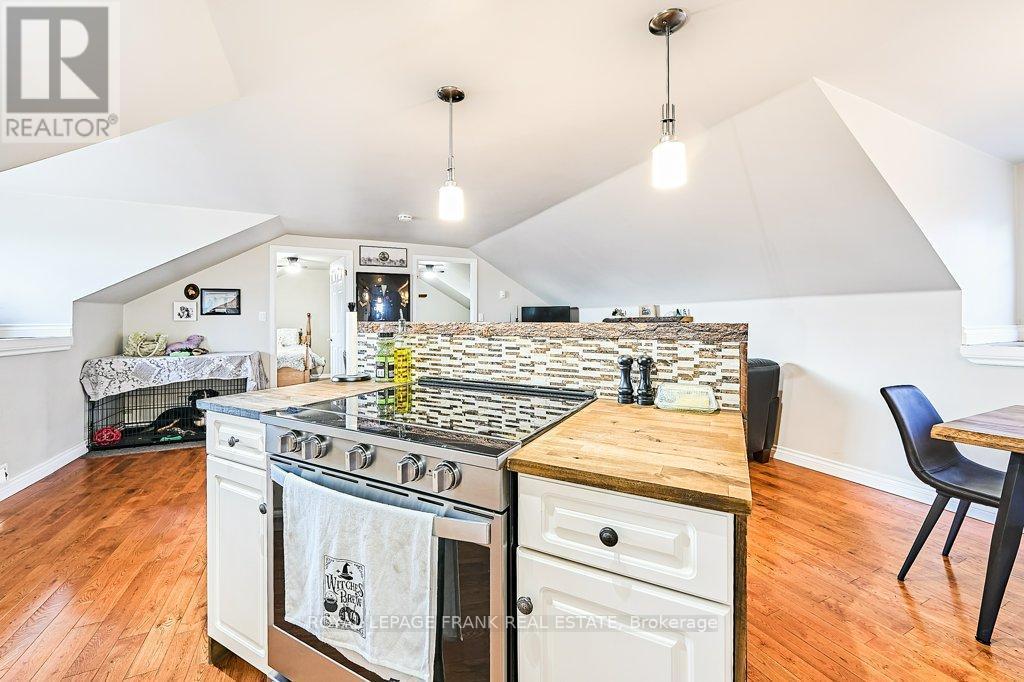 16121 Island Road, Scugog, ON