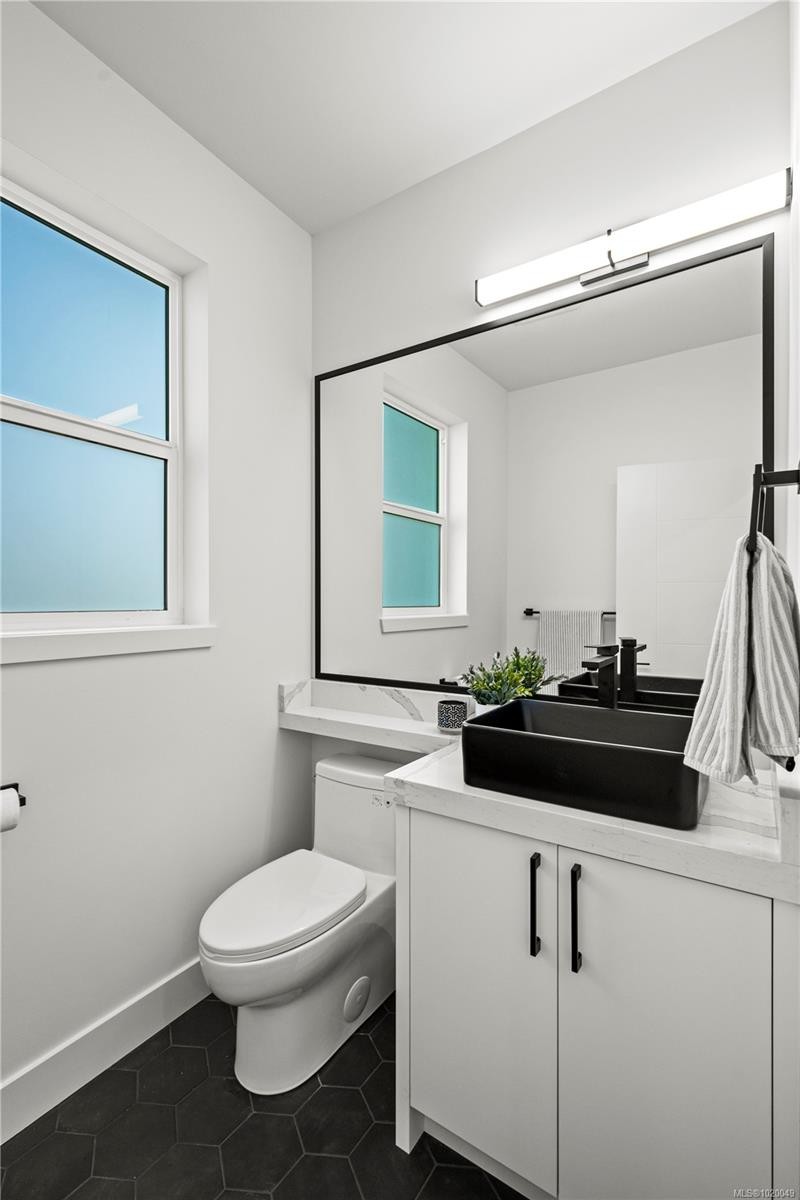 2310 Hudson Terr, Sooke, BC