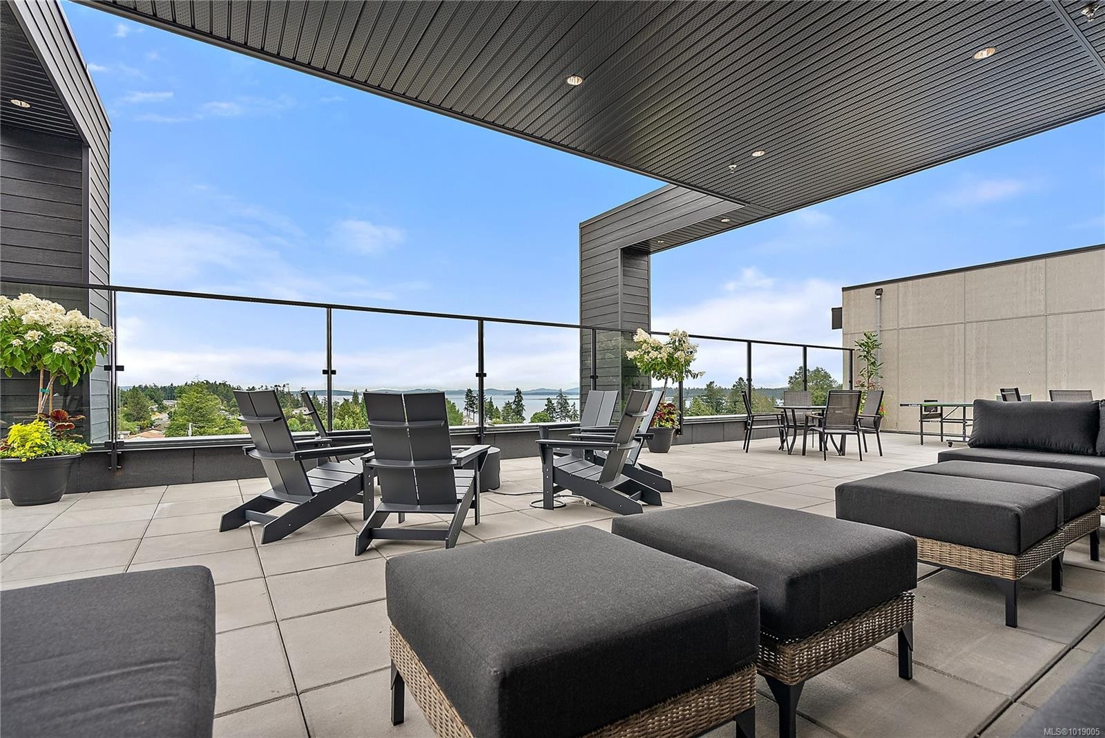 308-2520 Hackett Cres, Central Saanich, BC - Outdoor With Deck Patio Veranda With Exterior
