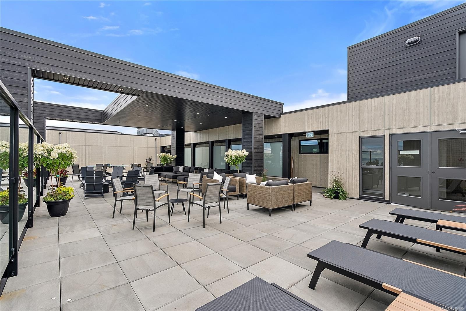 308-2520 Hackett Cres, Central Saanich, BC - Outdoor With Deck Patio Veranda With Exterior