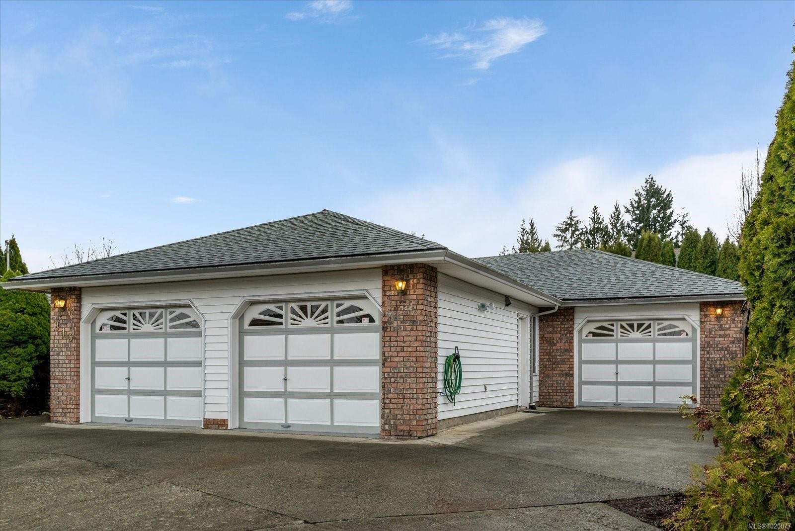 813 Cameron Way, Ladysmith, BC