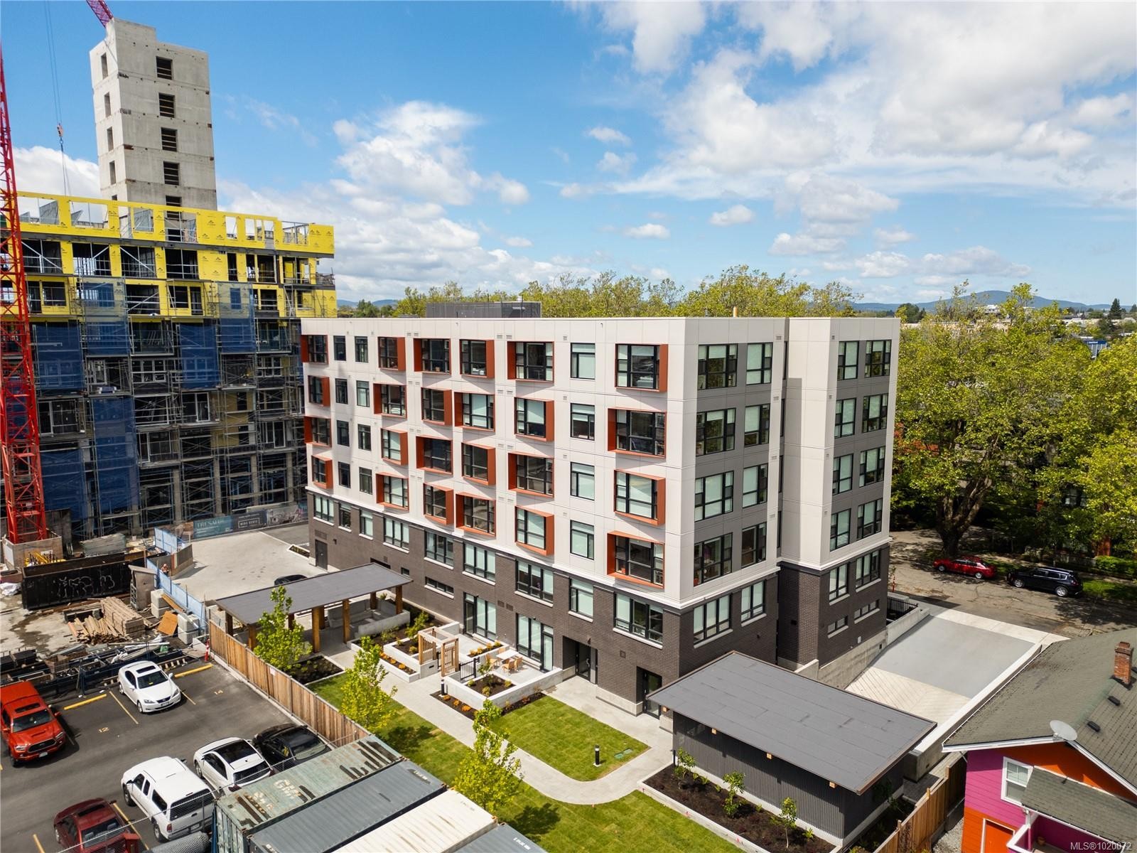 209-629 Speed Ave, Victoria, BC - Outdoor