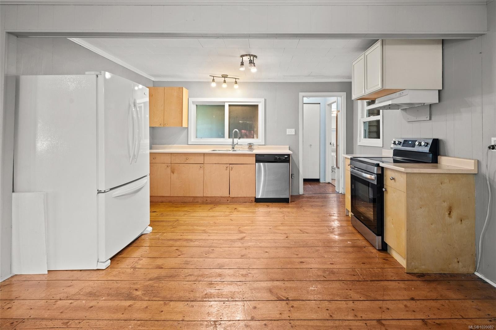 1725 Elford Rd, Shawnigan Lake, BC