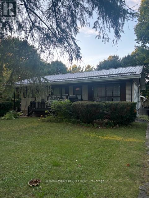 38 John Street, Arran-Elderslie, ON - Outdoor