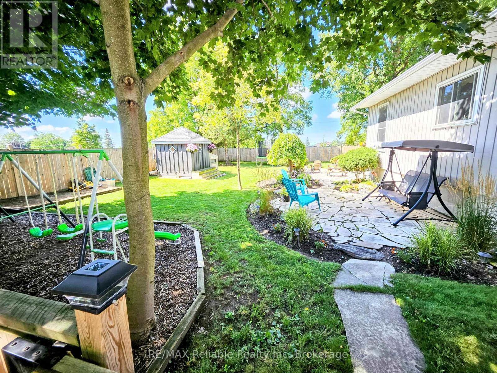 212 James Street, Central Huron (Clinton), ON - Outdoor