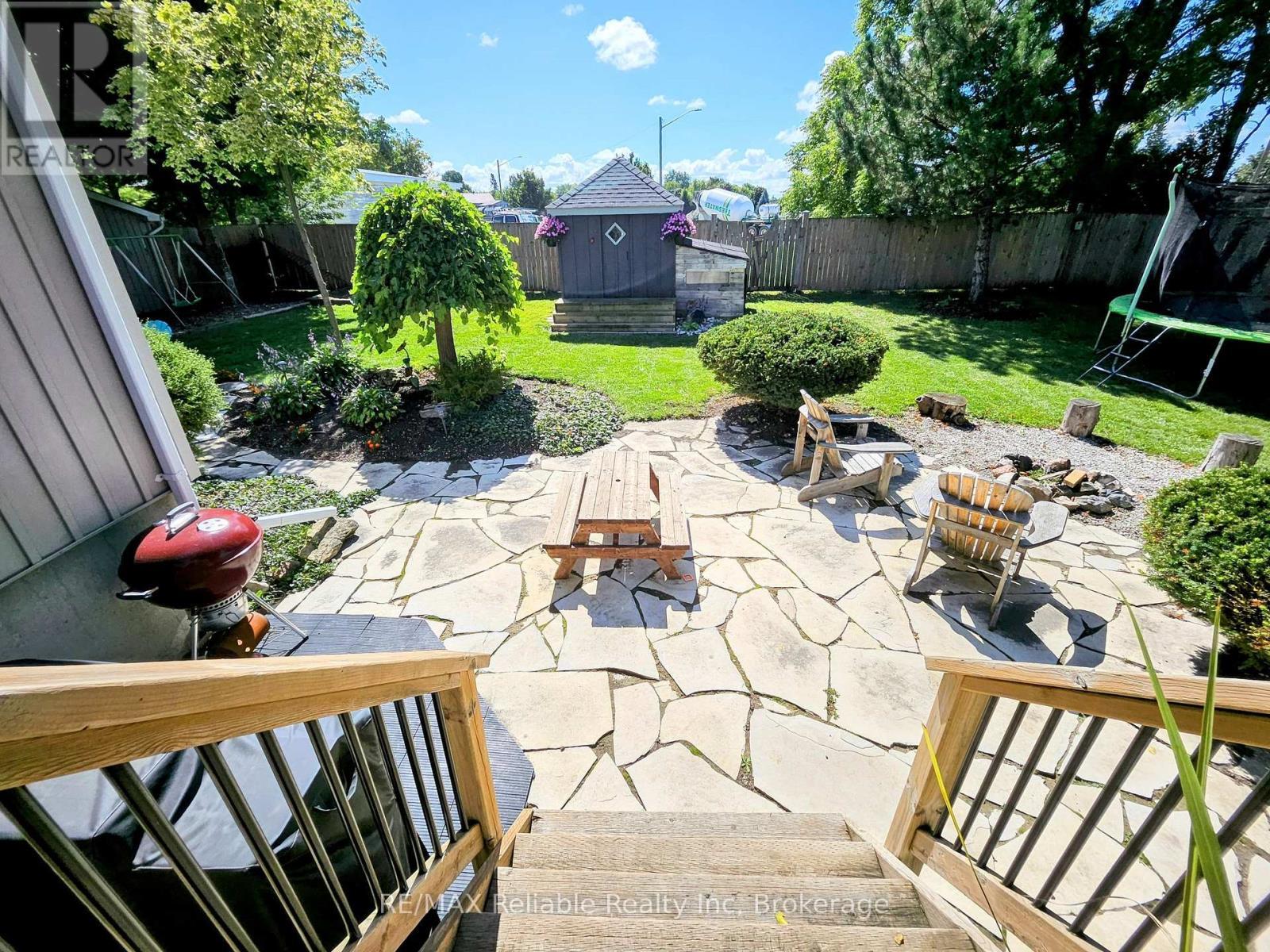 212 James Street, Central Huron (Clinton), ON - Outdoor