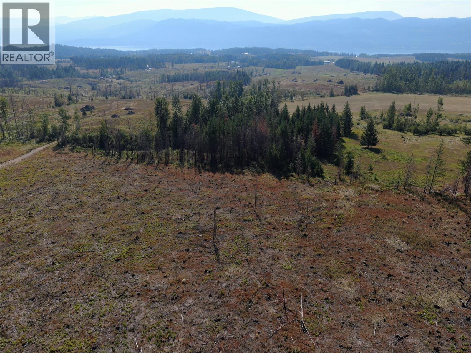 Daline Road, Celista, BC