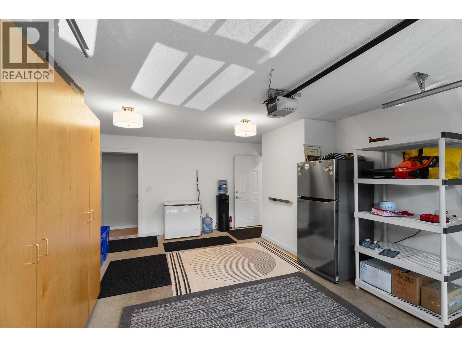 2802 Henstridge Road Unit# 2, Sorrento, BC - Indoor