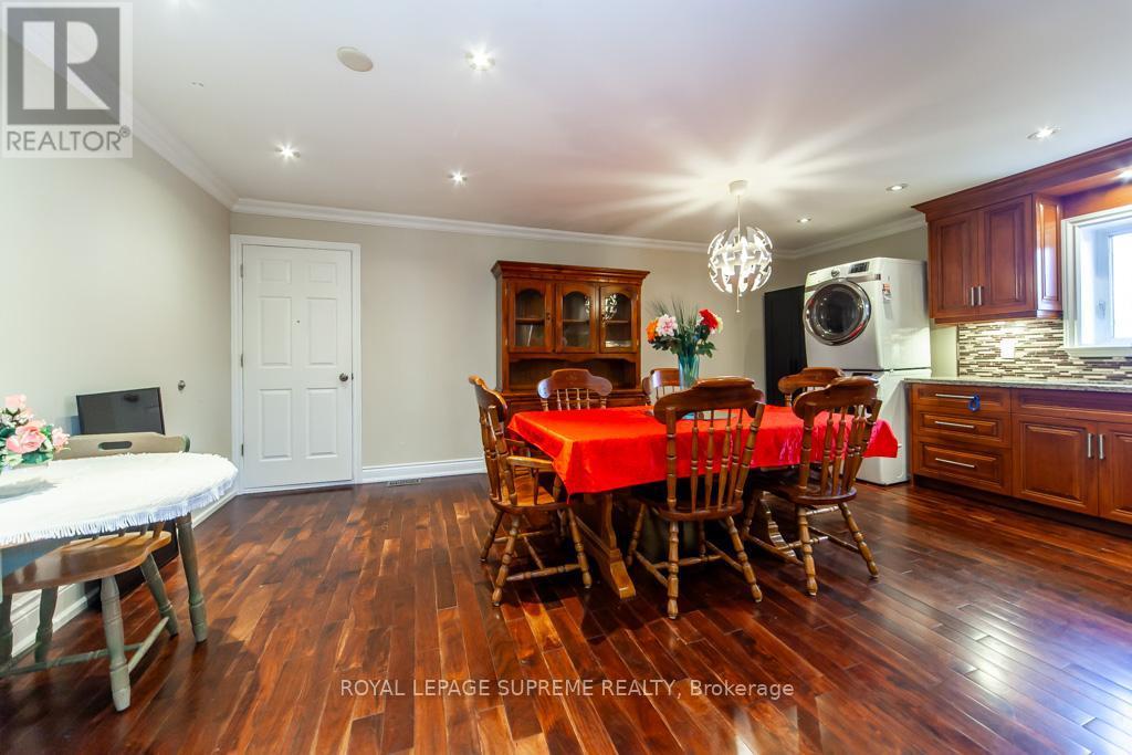 529 Rogers Road, Toronto, ON - Indoor Photo Showing Dining Room