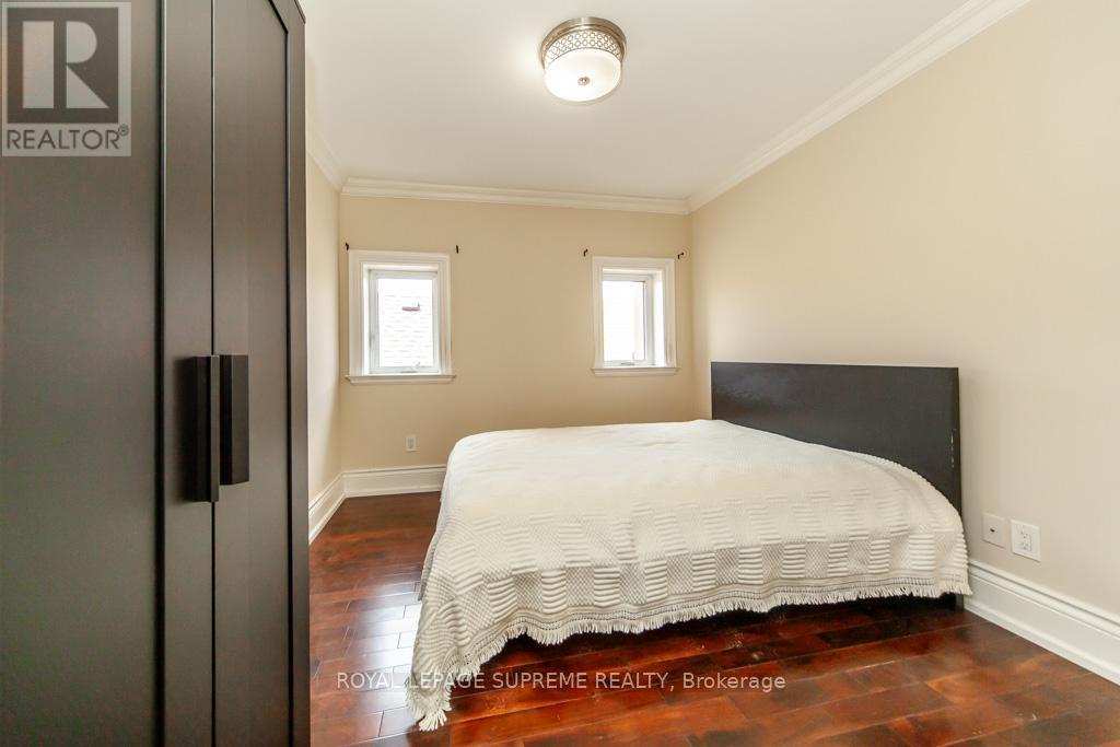 529 Rogers Road, Toronto, ON - Indoor Photo Showing Bedroom