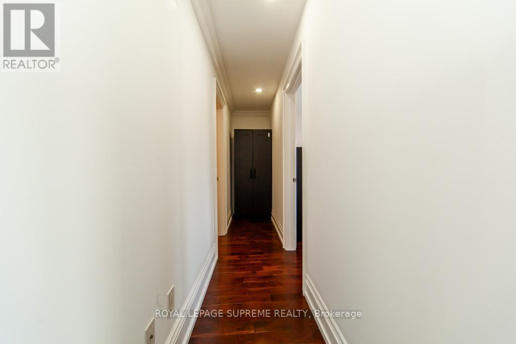 529 Rogers Road, Toronto, ON - Indoor Photo Showing Other Room