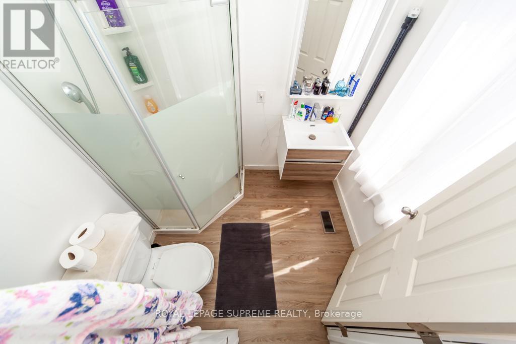 529 Rogers Road, Toronto, ON - Indoor