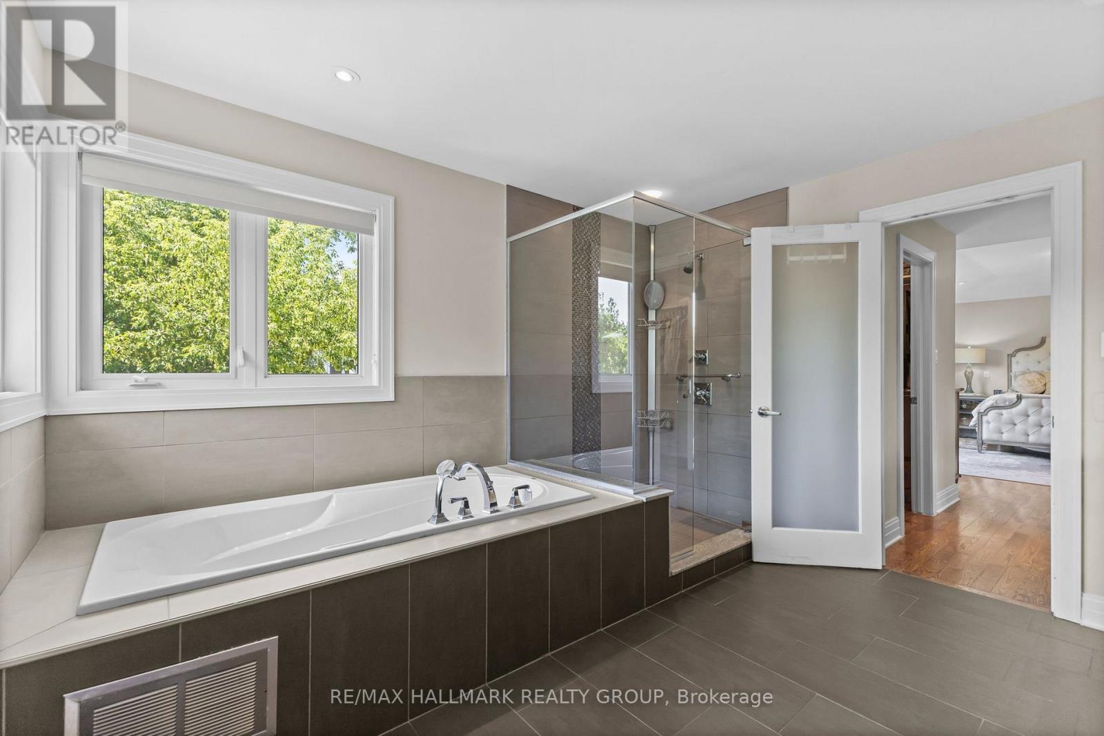 2266 Prospect Avenue, Ottawa, ON - Indoor Photo Showing Bathroom