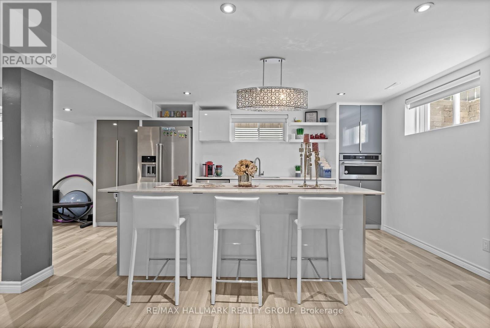 2266 Prospect Avenue, Ottawa, ON - Indoor Photo Showing Kitchen