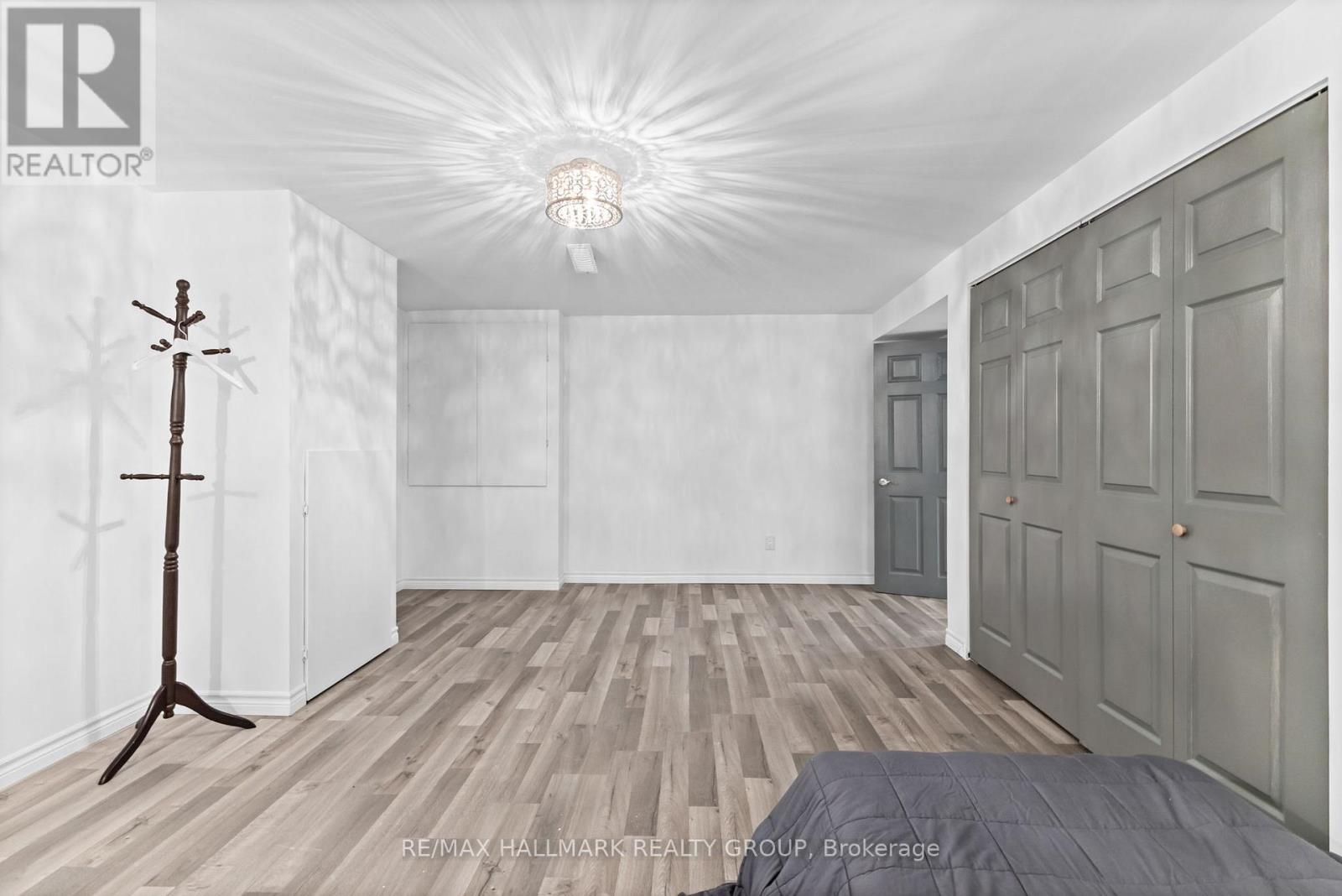 2266 Prospect Avenue, Ottawa, ON - Indoor Photo Showing Other Room