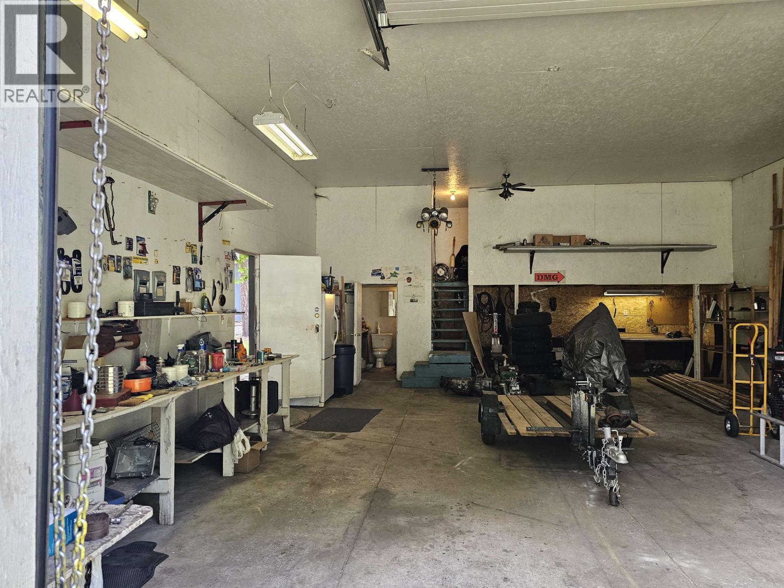 3024 Keldon Road, Lac La Hache, BC - Indoor Photo Showing Garage