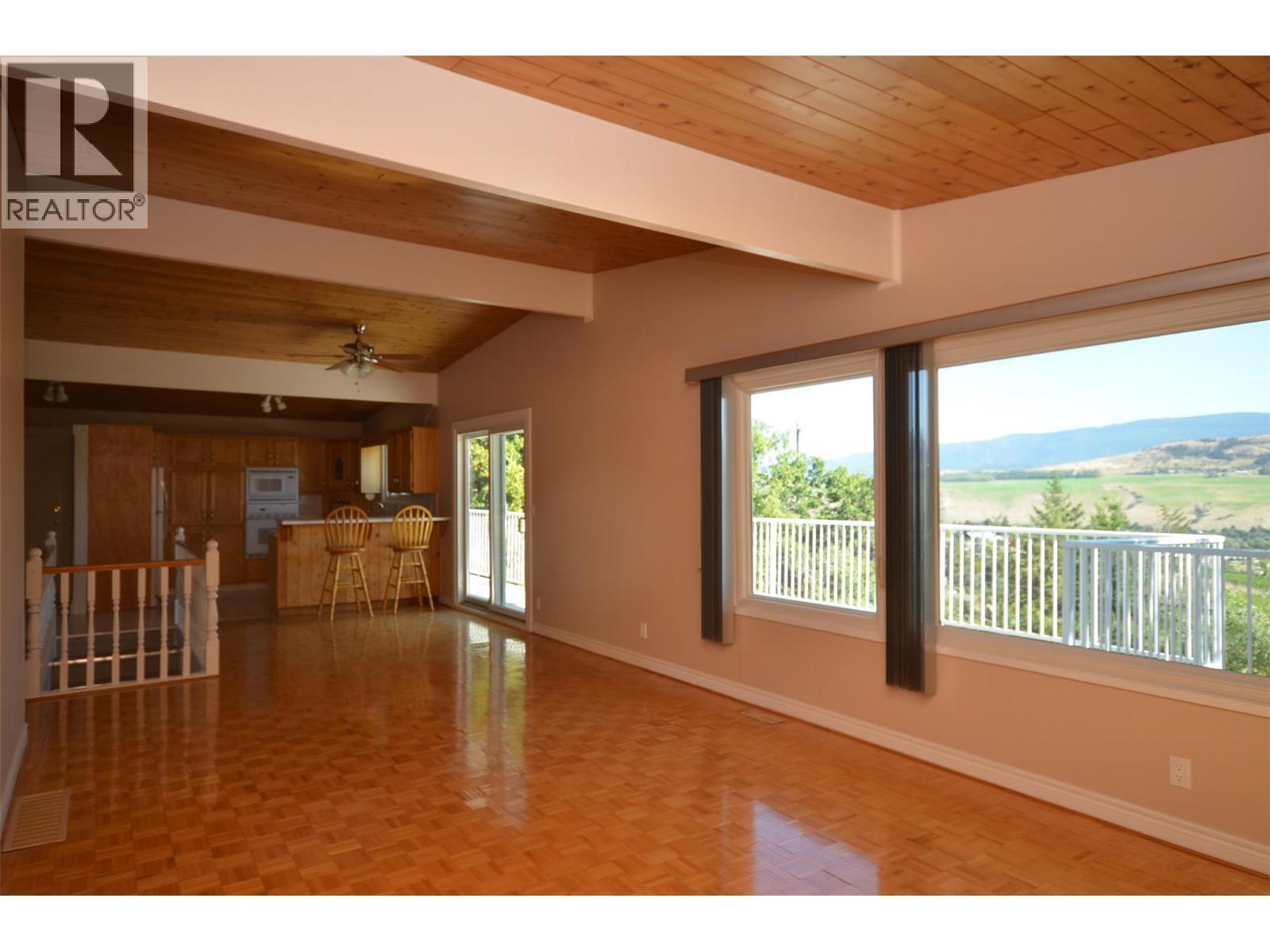 Great panoramic view - 6609 Southwind Road, Vernon, BC - Indoor Photo Showing Other Room