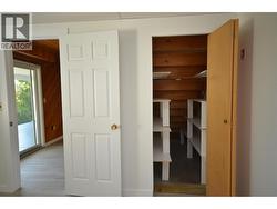 Walk in closet with shelves -
