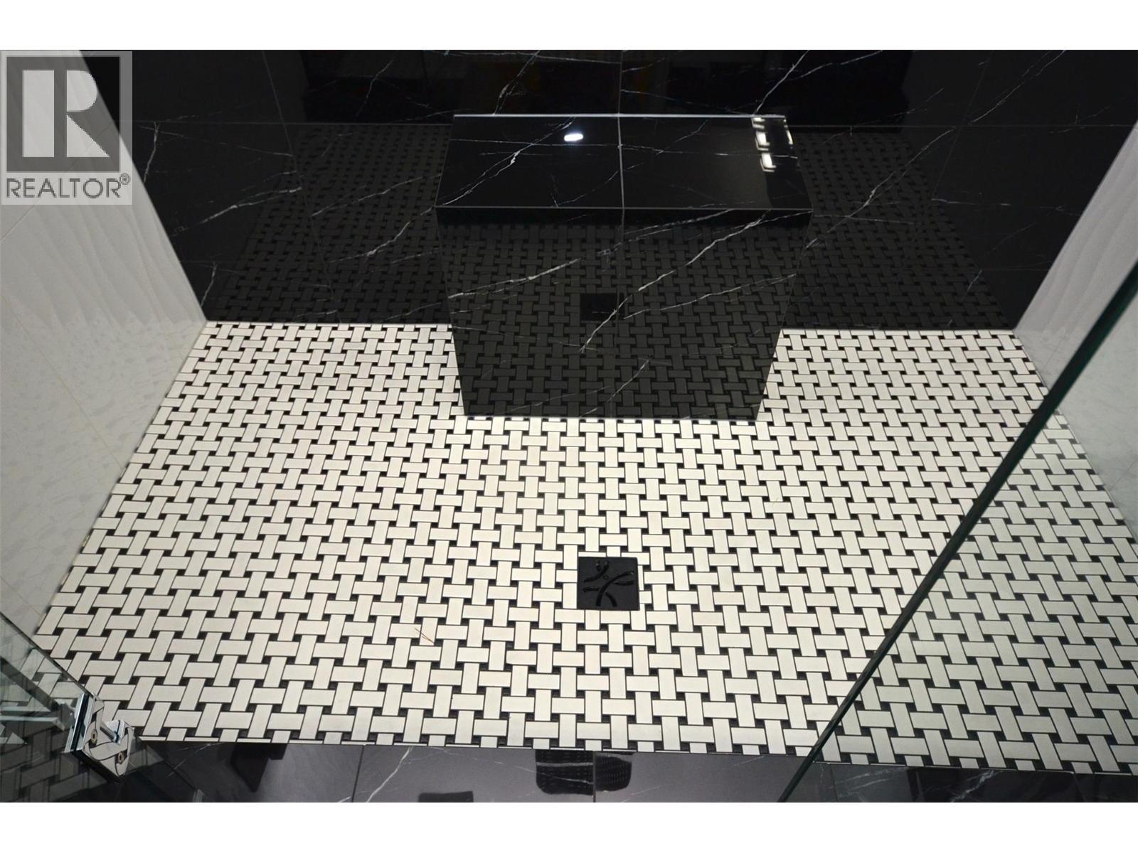 beautiful tile work - 6609 Southwind Road, Vernon, BC - Indoor