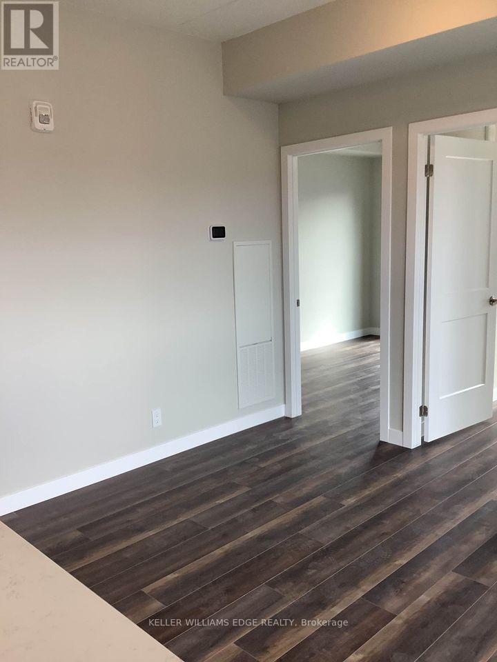 714 - 15 Queen Street S, Hamilton, ON - Indoor Photo Showing Other Room