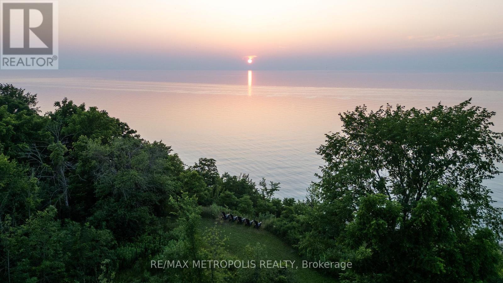 7069 Blue Coast Heights, Plympton-Wyoming, ON