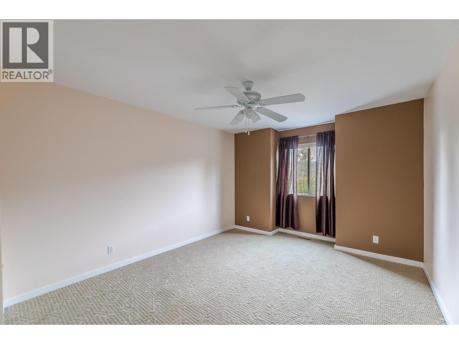 112 Sumac Ridge Drive, Summerland, BC - Indoor Photo Showing Other Room