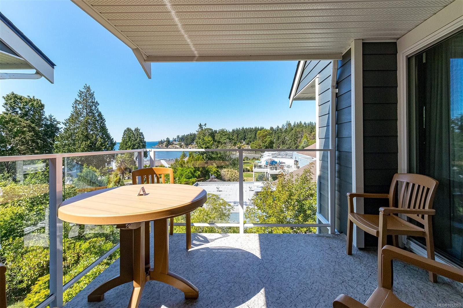 736-1600 Stroulger Rd, Nanoose Bay, BC - Outdoor With Exterior