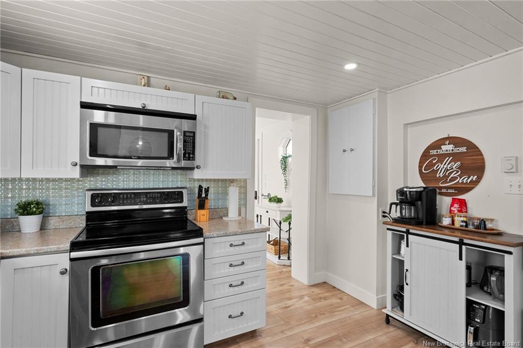 16 Railway Ave, Shediac, NB