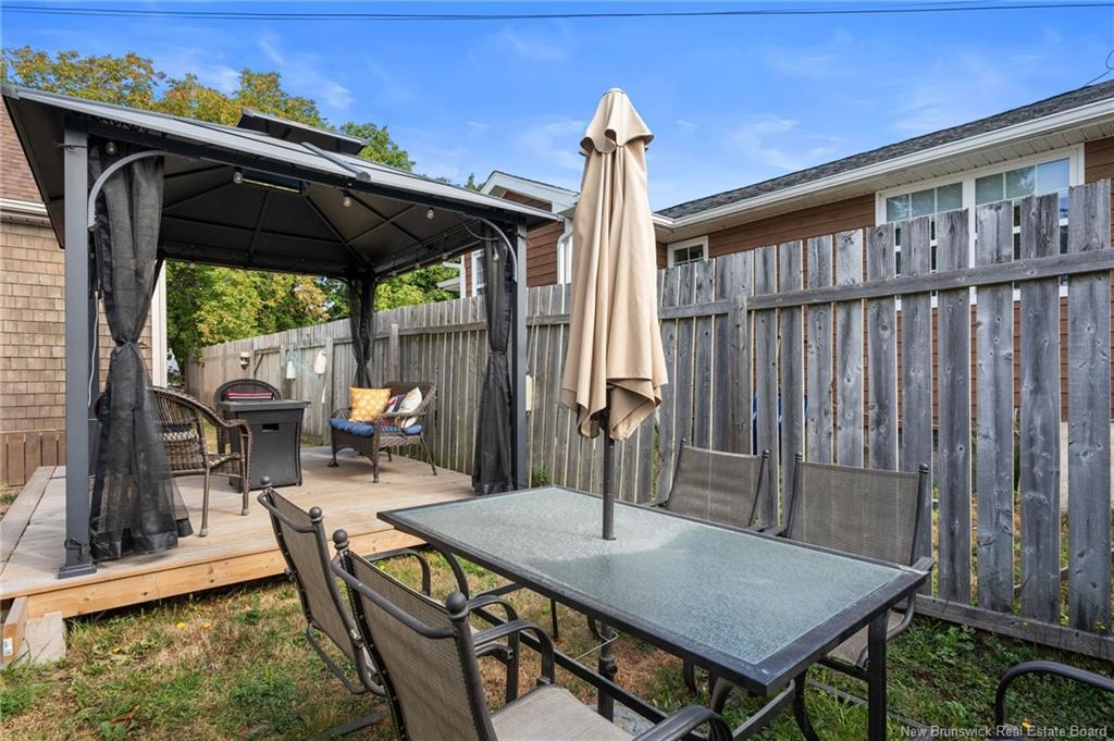 16 Railway Ave, Shediac, NB