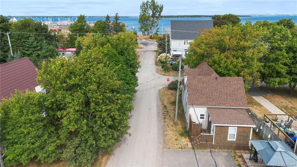16 Railway Ave, Shediac, NB