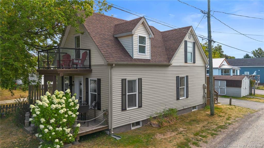 16 Railway Ave, Shediac, NB