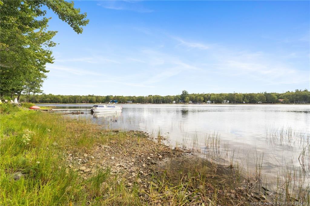 52 Loon Lane, Lake George, NB