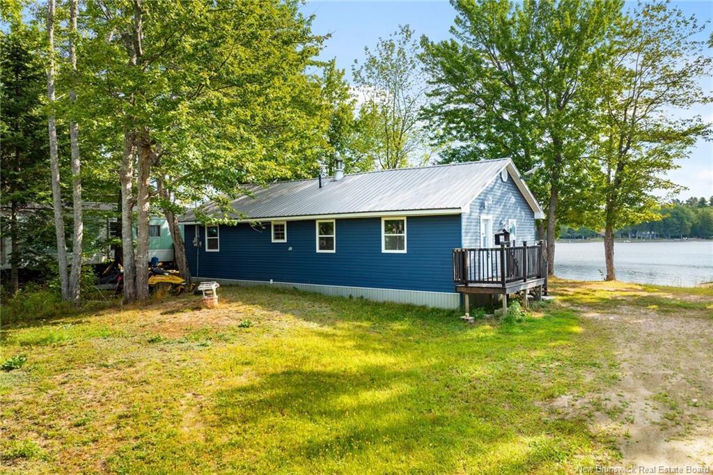 52 Loon Lane, Lake George, NB
