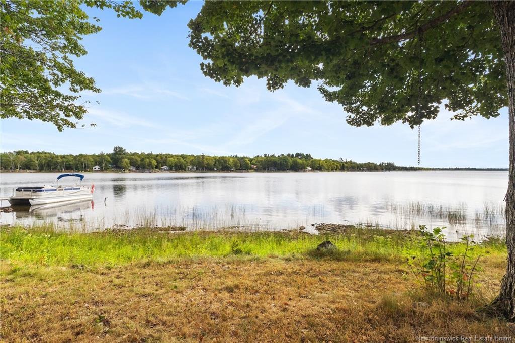 52 Loon Lane, Lake George, NB