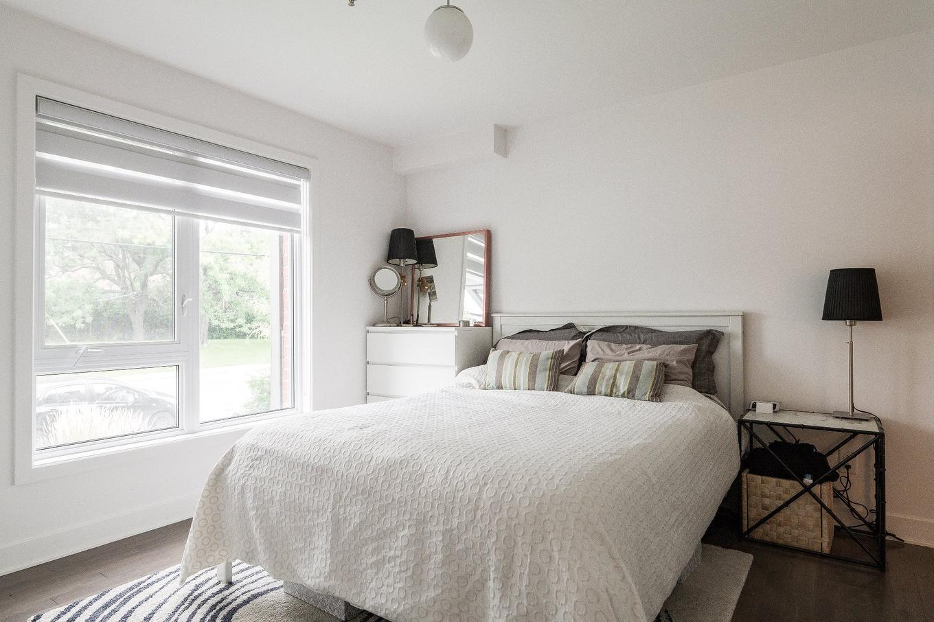 Primary bedroom - 5780B Av. Parkhaven, Côte-Saint-Luc, QC - Indoor Photo Showing Bedroom