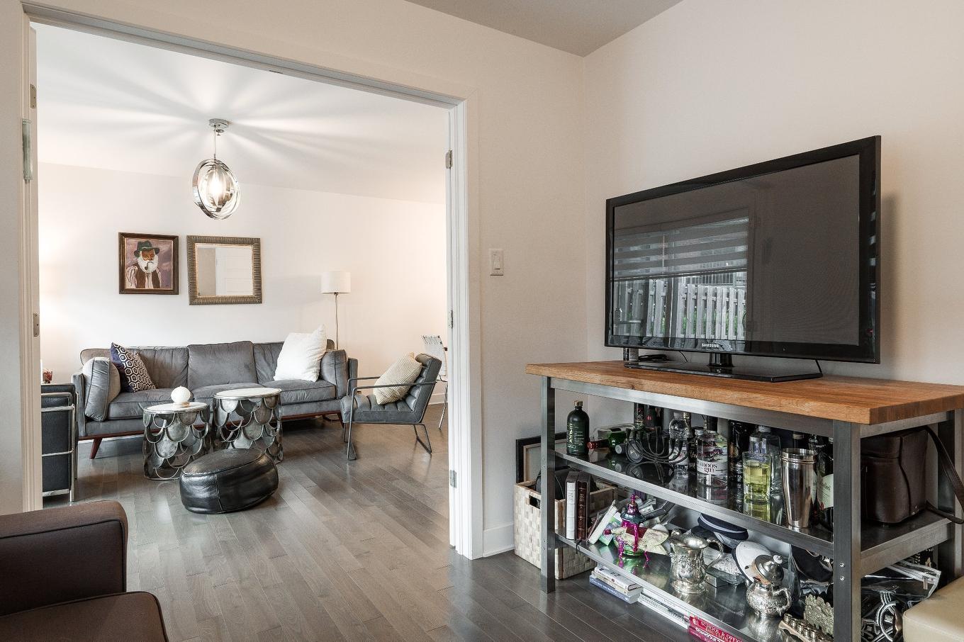 Bedroom - 5780B Av. Parkhaven, Côte-Saint-Luc, QC - Indoor Photo Showing Living Room