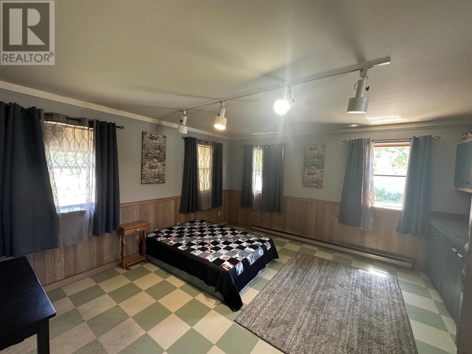 3003 Base Line, Hilton Beach, ON