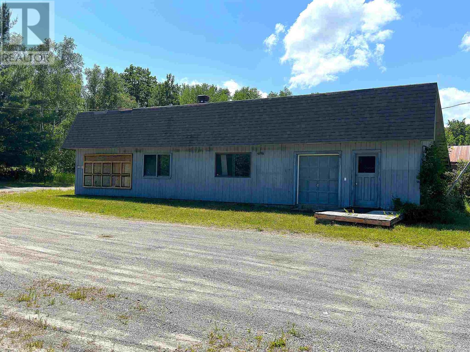 3003 Base Line, Hilton Beach, ON