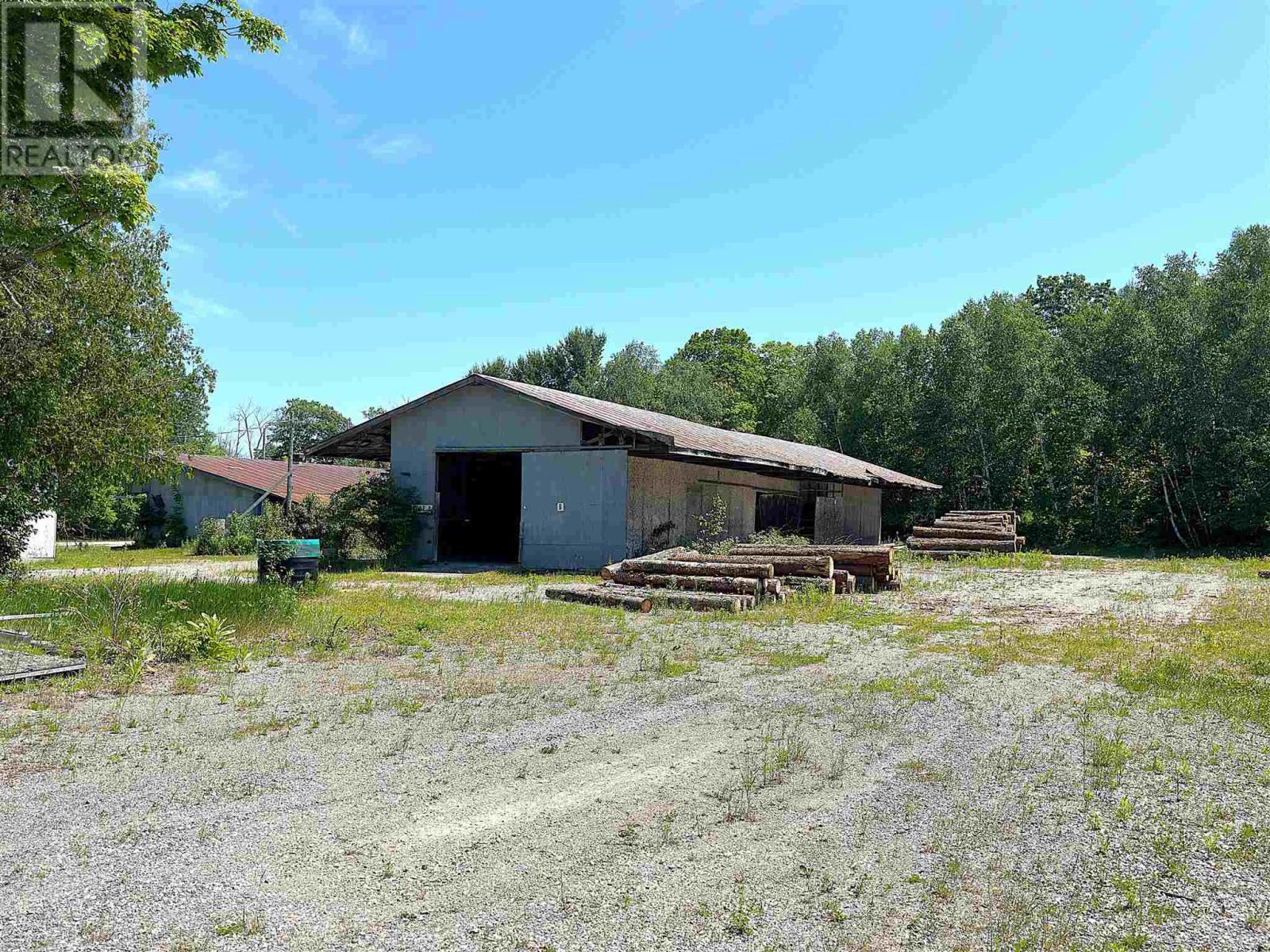 3003 Base Line, Hilton Beach, ON