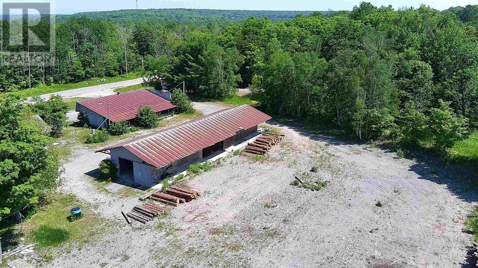 3003 Base Line, Hilton Beach, ON