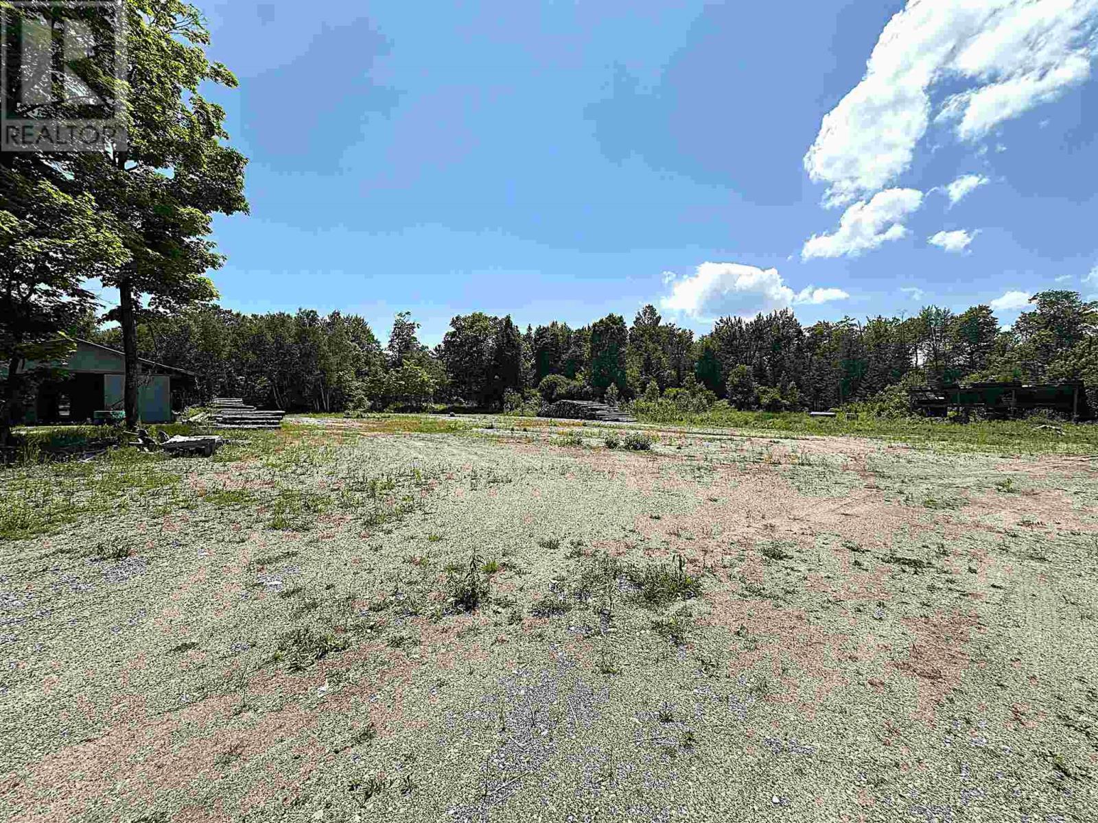 3003 Base Line, Hilton Beach, ON