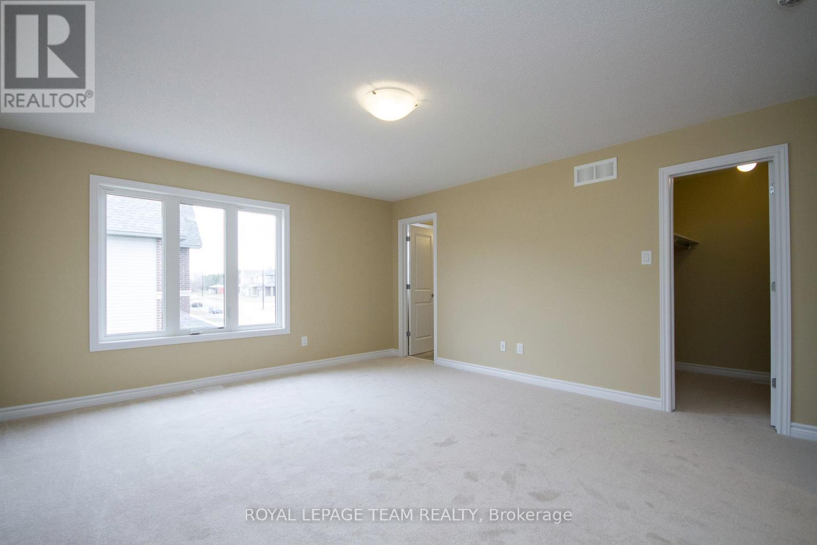 Primary Bedroom - 464 Brettonwood Ridge, Ottawa, ON - Indoor Photo Showing Other Room