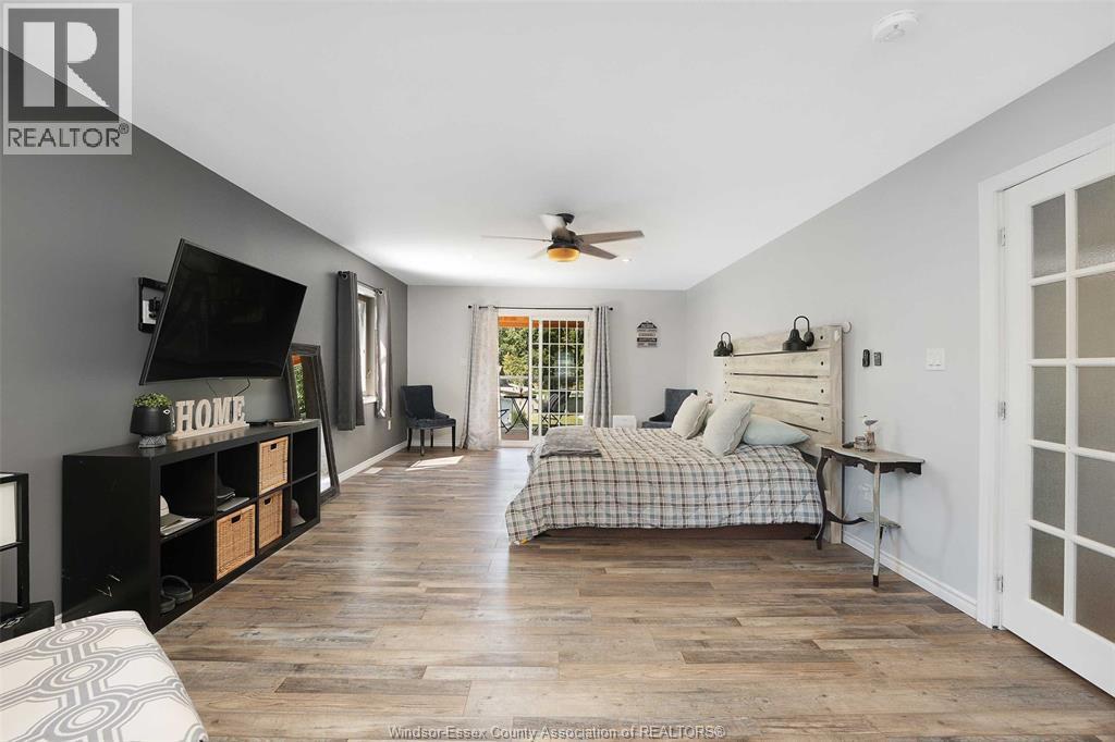 112 Washington, Harrow, ON - Indoor Photo Showing Bedroom