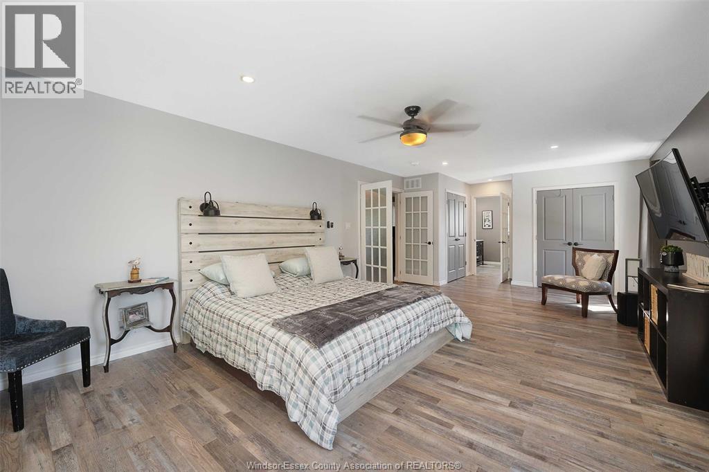 112 Washington, Harrow, ON - Indoor Photo Showing Bedroom