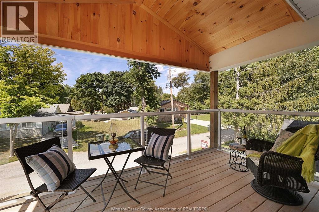 112 Washington, Harrow, ON - Outdoor With Deck Patio Veranda With Exterior
