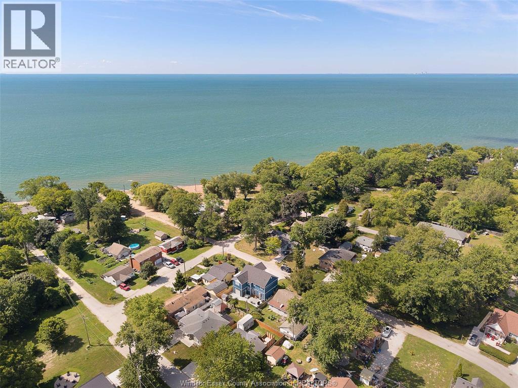 112 Washington, Harrow, ON - Outdoor With Body Of Water With View
