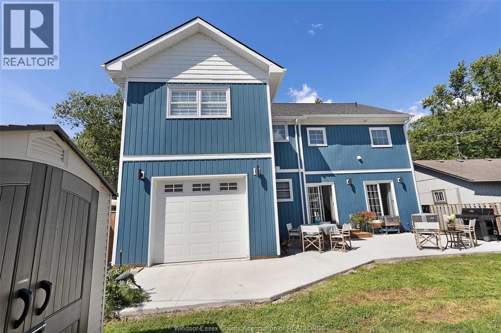 112 Washington, Harrow, ON - Outdoor With Deck Patio Veranda