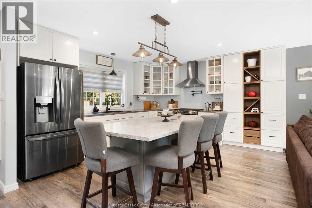 112 Washington, Harrow, ON - Indoor Photo Showing Dining Room