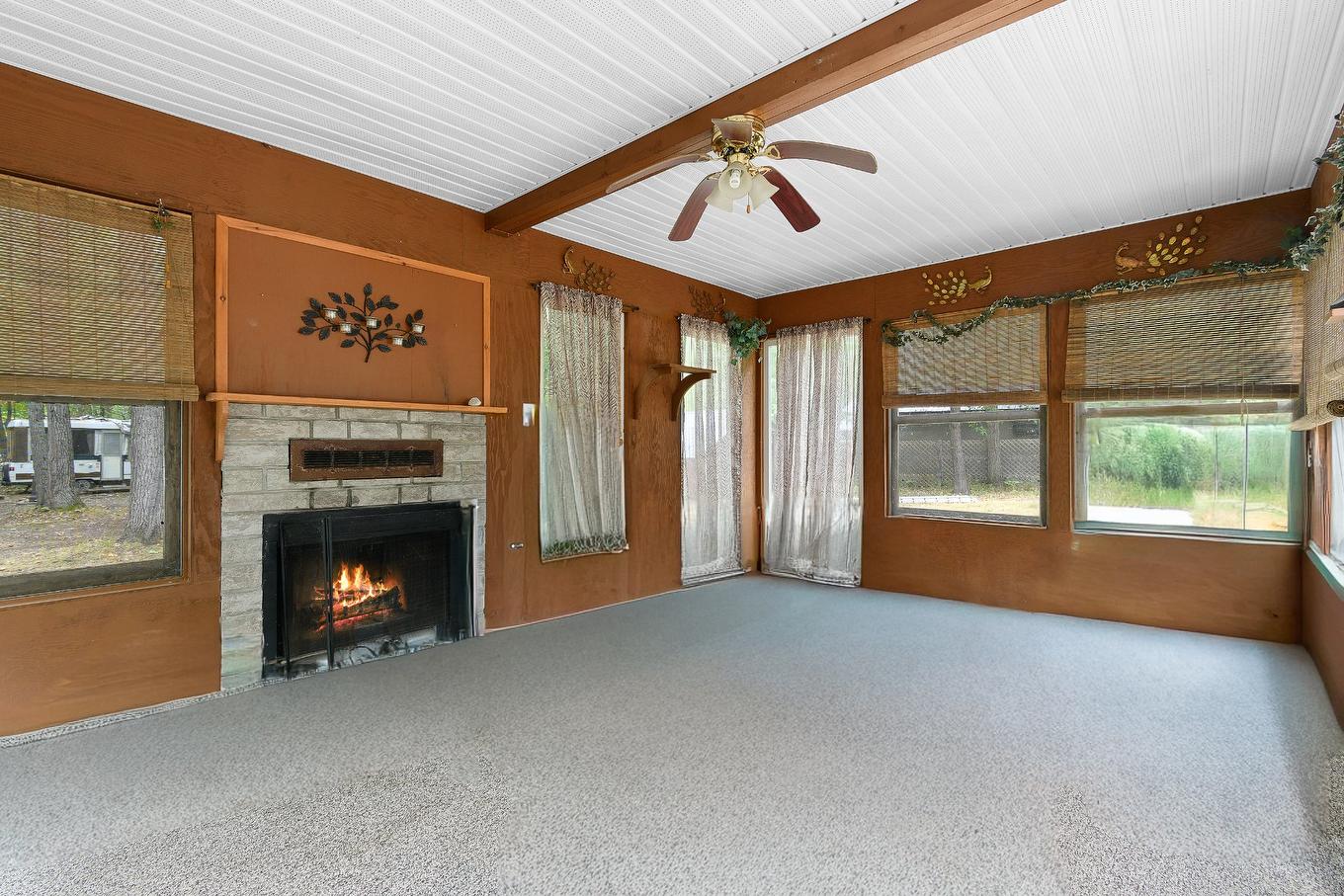 Autre - 5 - C Rue Frank, Clarendon, QC - Indoor With Fireplace