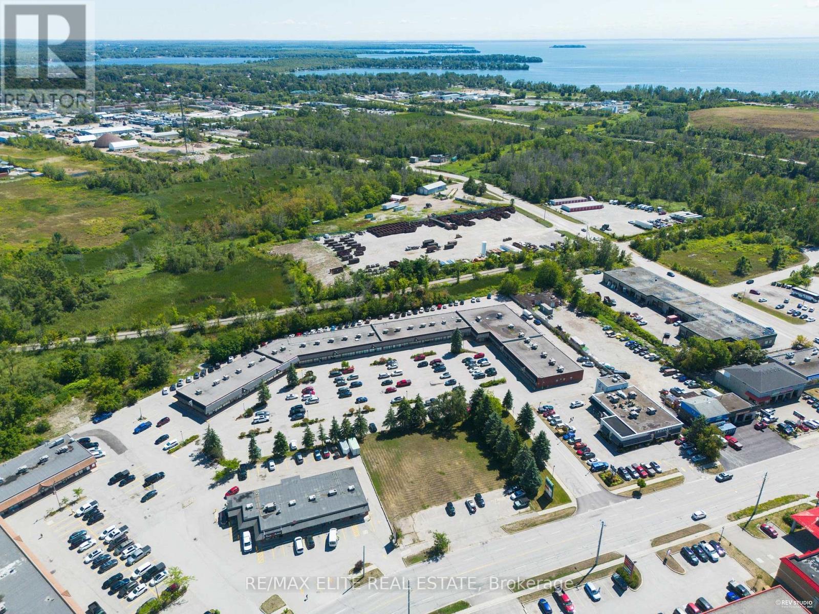 208 & 210 Memorial Avenue, Orillia, ON